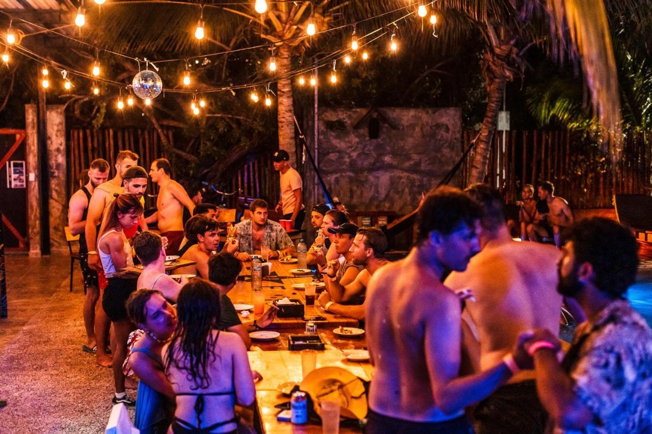 Che Holbox Hostel & Bar Adults Only Exteriér fotografie